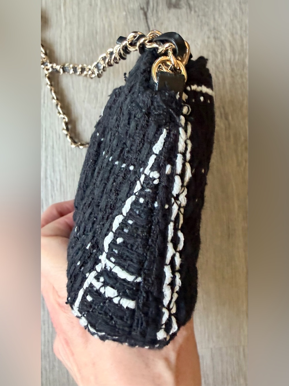 Chanel Makeup Black & White Tweed Handbag w Gold Hardware New in Box Full Set - Picture 6 of 13